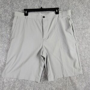 IZOD Golf Men 38 Straight Fit Shorts Gray Performance Stretch Flat Front Casual